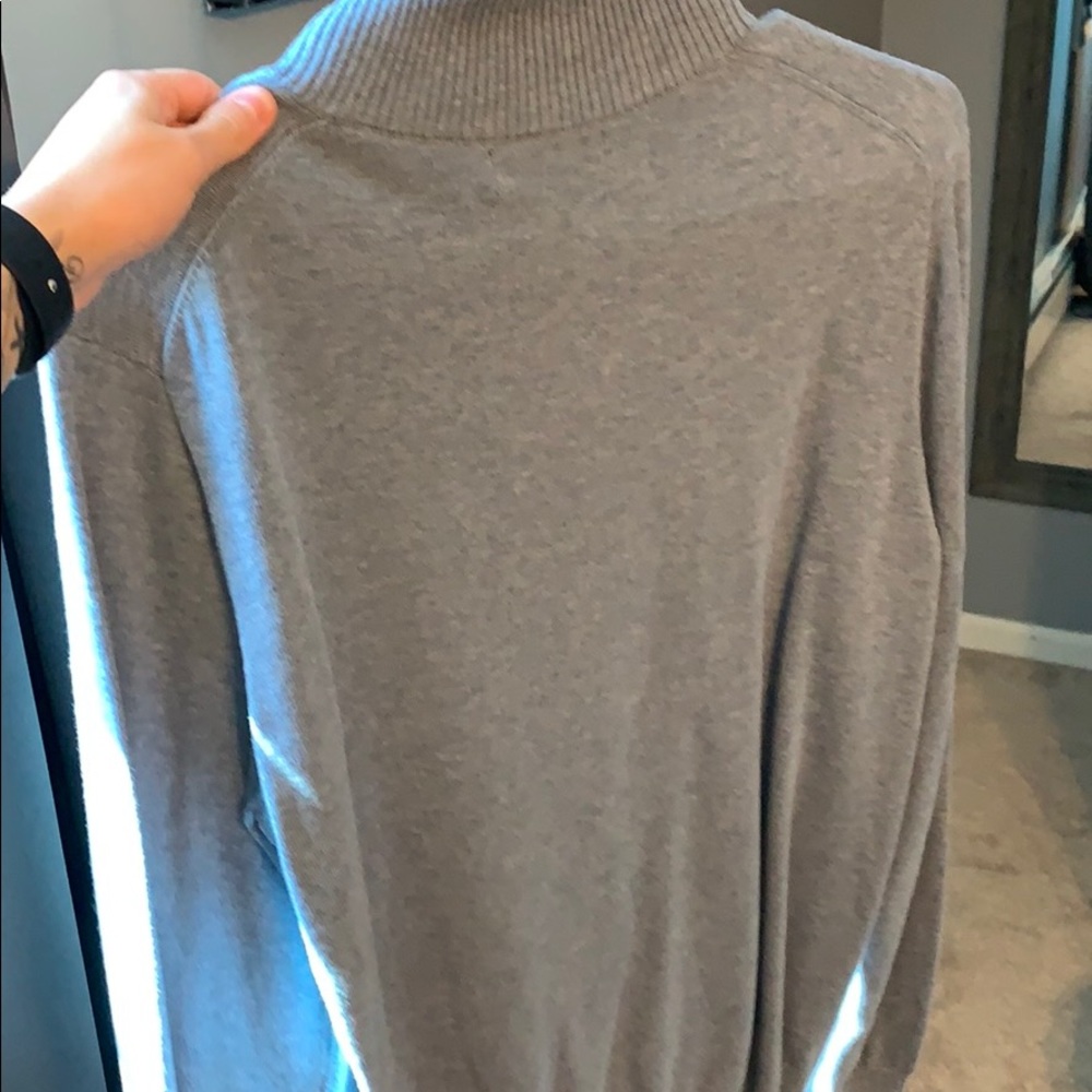 Sweater - Picture 2 of 4